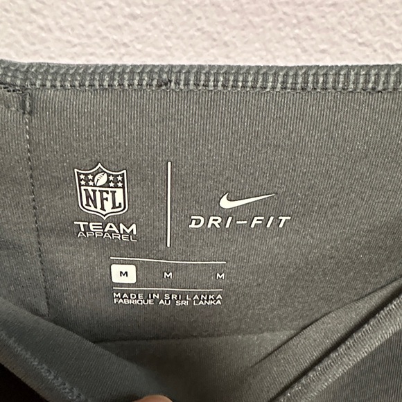 Nike Dri-FIT Dark Gray Leggings with Seahawks Logo - Picture 5 of 8